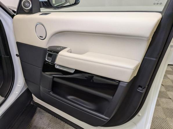 Land Rover Range Rover IV с пробегом 2016 года, цена 6 250 000 рублей, 30741 км, внедорожник, Автокод Объявления