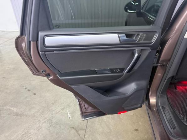 Volkswagen Touareg II с пробегом 2010 года, цена 1 547 000 рублей, 217372 км, внедорожник, Автокод Объявления
