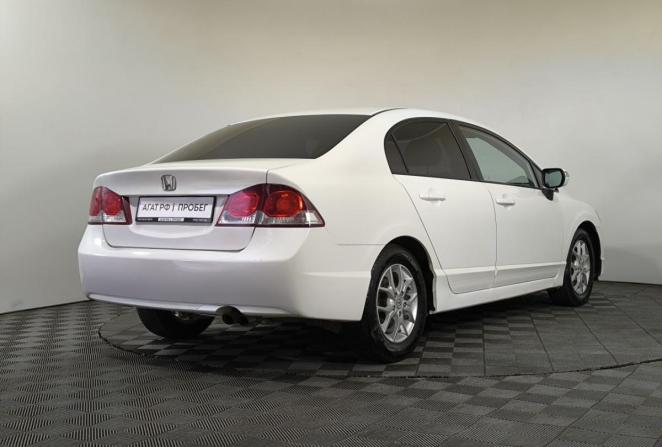 Honda Civic VIII Рестайлинг с пробегом 2011 года, цена 683 000 рублей, 181672 км, седан, Автокод Объявления