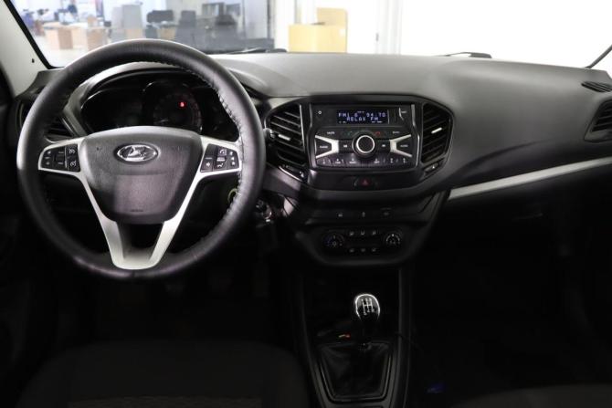 Lada (ВАЗ) Vesta I с пробегом 2018 года, цена 879 990 рублей, 95286 км, седан, Автокод Объявления