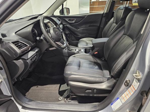 Subaru Forester V с пробегом 2019 года, цена 2 299 000 рублей, 121128 км, внедорожник, Автокод Объявления