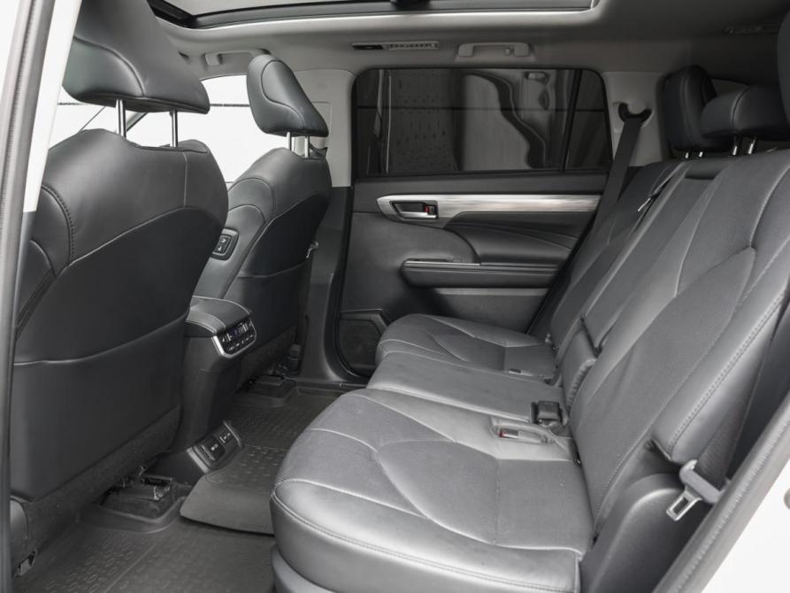 Toyota Highlander IV (XU70) Москва  - изображение 13