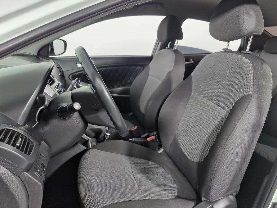Hyundai Solaris I Нижний Новгород  - изображение 8