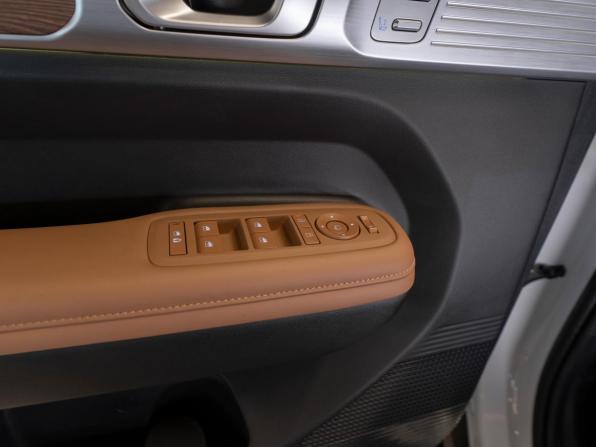 Hyundai Santa Fe V (MX5) с пробегом 2024 года, цена 5 400 000 рублей, 6830 км, внедорожник, Автокод Объявления