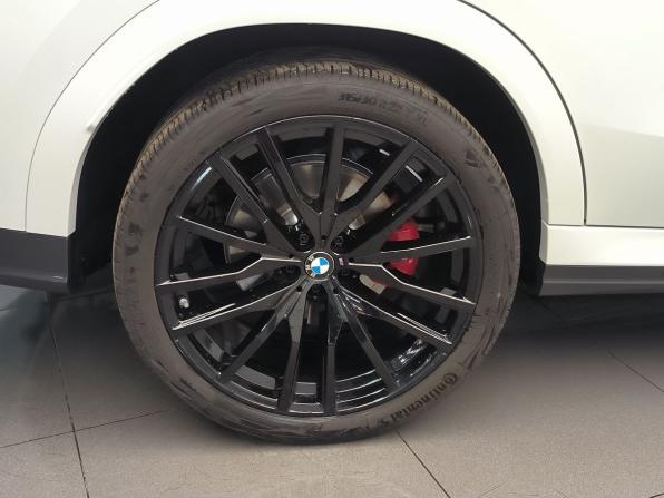 BMW X6 III (G06) Рестайлинг с пробегом 2025 года, цена 15 650 000 рублей, 5940 км, внедорожник, Автокод Объявления