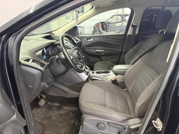 Ford Kuga II с пробегом 2013 года, цена 1 297 000 рублей, 203133 км, внедорожник, Автокод Объявления