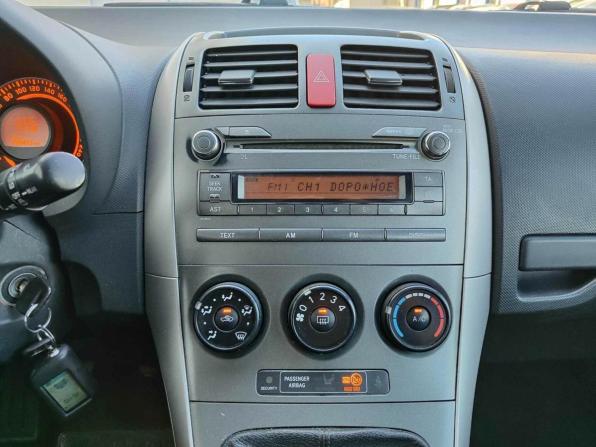Toyota Auris I с пробегом 2008 года, цена 550 000 рублей, 219411 км, хэтчбек, Автокод Объявления