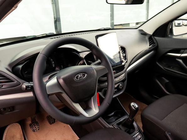 Lada (ВАЗ) Vesta I с пробегом 2017 года, цена 685 000 рублей, 176666 км, седан, Автокод Объявления