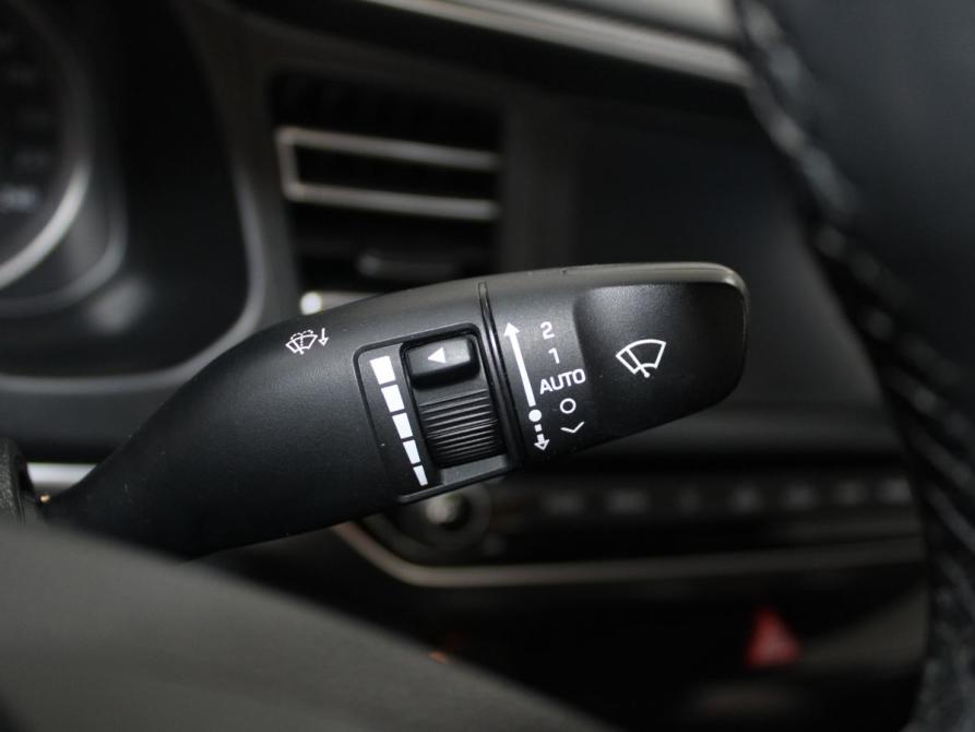 Hyundai Elantra VI (AD) Рестайлинг Старый Оскол  - изображение 16