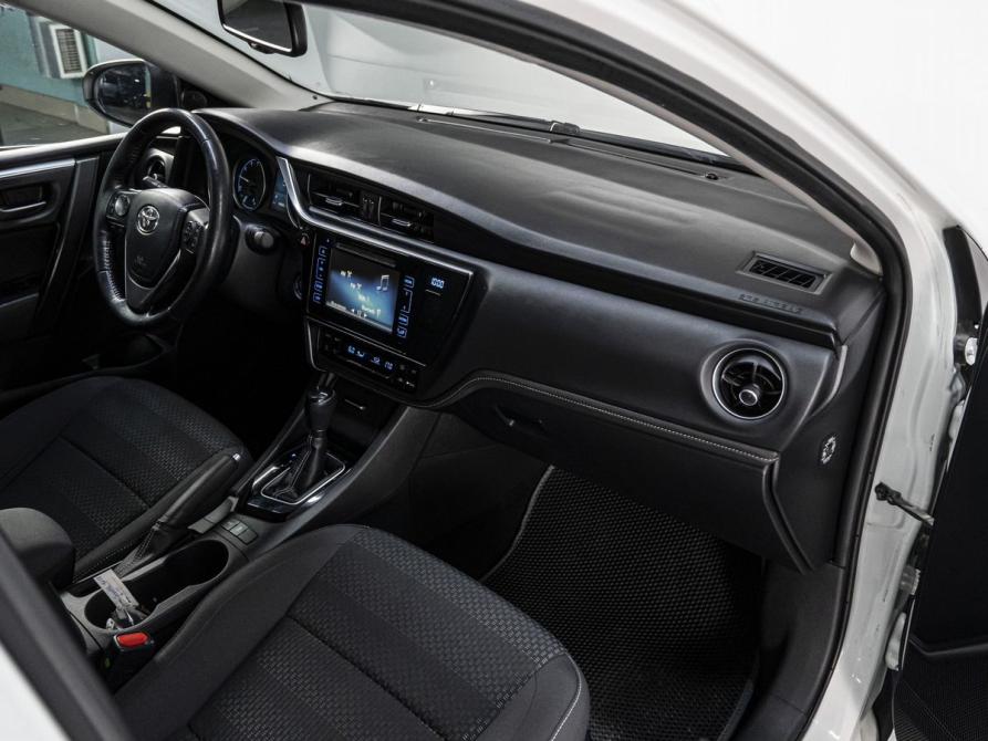 Toyota Corolla XI (E160 E170 E180) Рестайлинг 1 Тюмень  - изображение 15