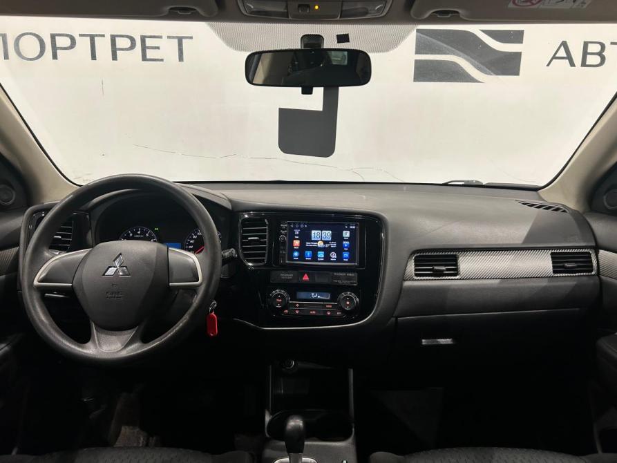 Mitsubishi Outlander III Рестайлинг 2 Санкт-Петербург  - изображение 17