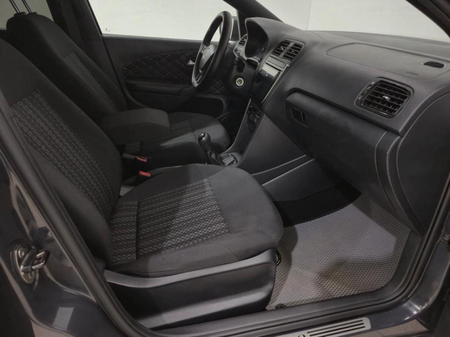 Volkswagen Polo V Рестайлинг Альметьевск  - изображение 12