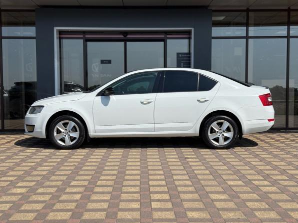 Skoda Octavia III (A7) с пробегом 2016 года, цена 1 180 000 рублей, 199317 км, лифтбек, Автокод Объявления