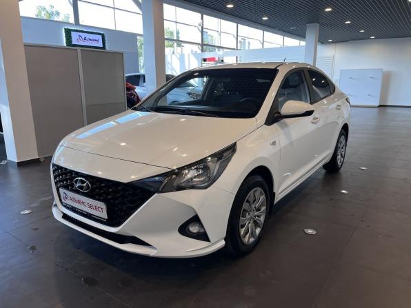 Hyundai Solaris II Рестайлинг с пробегом 2020 года, цена 1 560 000 рублей, 152299 км, седан, Автокод Объявления