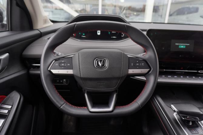 Changan UNI-S I с пробегом 2024 года, цена 2 379 000 рублей, 14300 км, внедорожник, Автокод Объявления