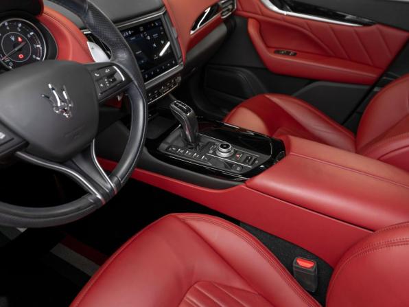 Maserati Levante I Рестайлинг с пробегом 2021 года, цена 7 100 000 рублей, 44325 км, внедорожник, Автокод Объявления