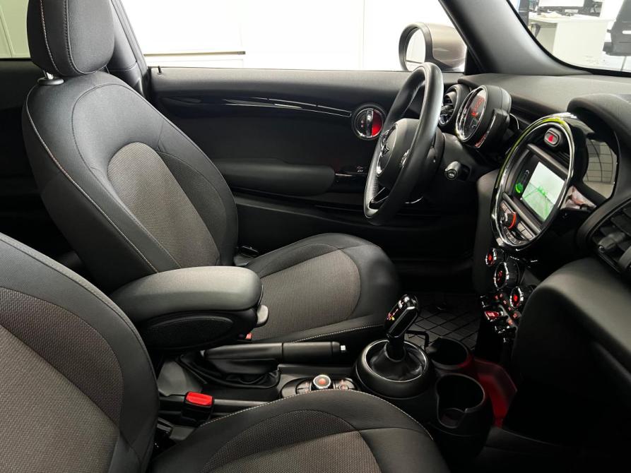 Mini Hatch III (F55/F56) Рестайлинг Казань  - изображение 15