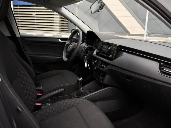 Skoda Rapid II с пробегом 2021 года, цена 1 548 000 рублей, 75344 км, лифтбек, Автокод Объявления
