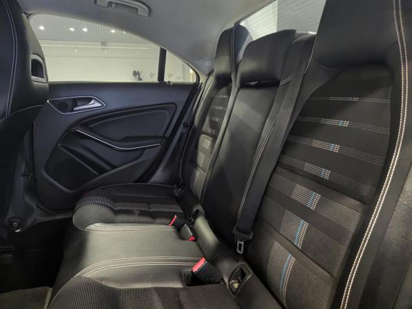 Mercedes-Benz CLA I (C117 X117) Рестайлинг с пробегом 2018 года, цена 1 787 000 рублей, 65985 км, седан, Автокод Объявления