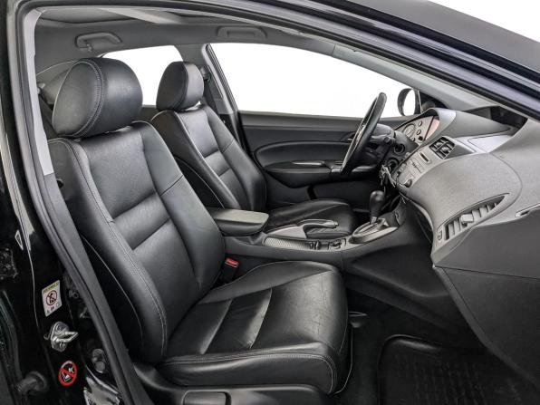 Honda Civic VIII Рестайлинг с пробегом 2010 года, цена 1 280 000 рублей, 96813 км, хэтчбек, Автокод Объявления