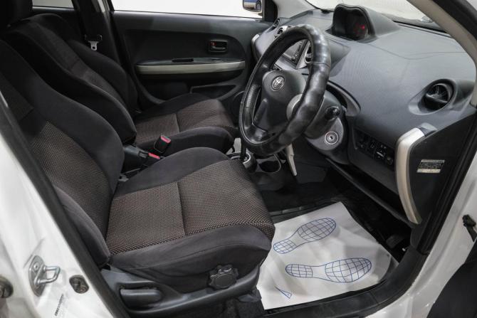 Toyota Ist I с пробегом 2002 года, цена 449 000 рублей, 470000 км, хэтчбек, Автокод Объявления