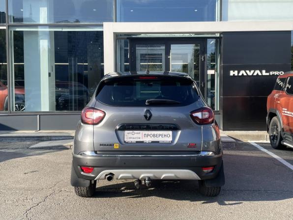 Renault Kaptur I с пробегом 2018 года, цена 1 519 000 рублей, 160016 км, внедорожник, Автокод Объявления