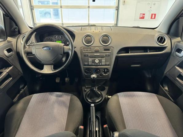 Ford Fusion I Рестайлинг с пробегом 2009 года, цена 410 000 рублей, 285406 км, хэтчбек, Автокод Объявления