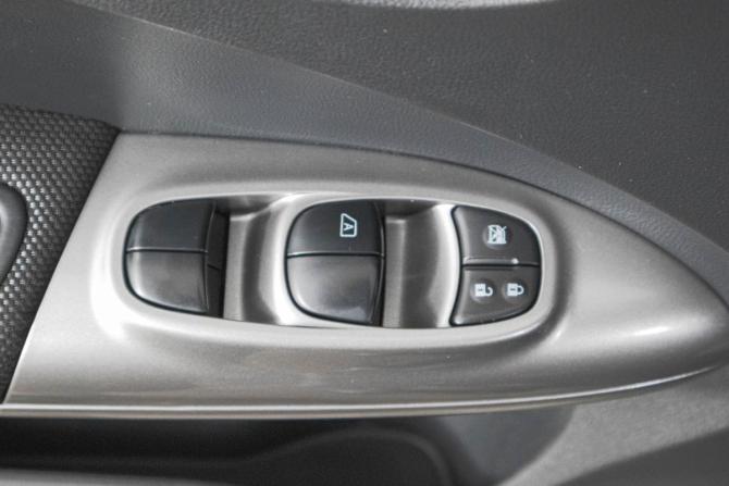 Nissan Juke I с пробегом 2013 года, цена 999 000 рублей, 132000 км, внедорожник, Автокод Объявления
