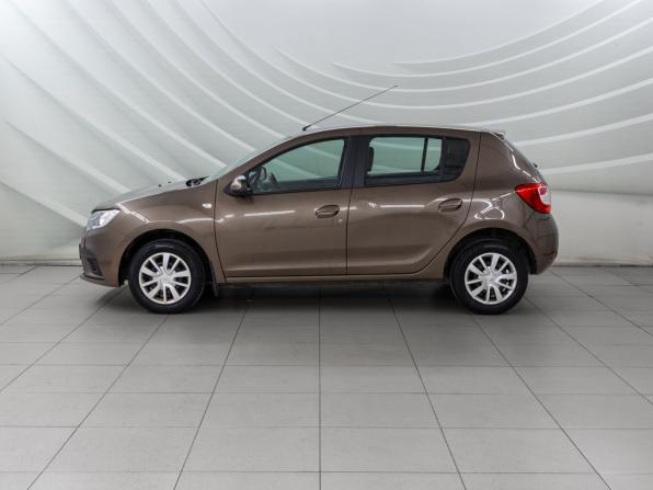 Renault Sandero II Рестайлинг с пробегом 2020 года, цена 1 068 000 рублей, 108580 км, хэтчбек, Автокод Объявления
