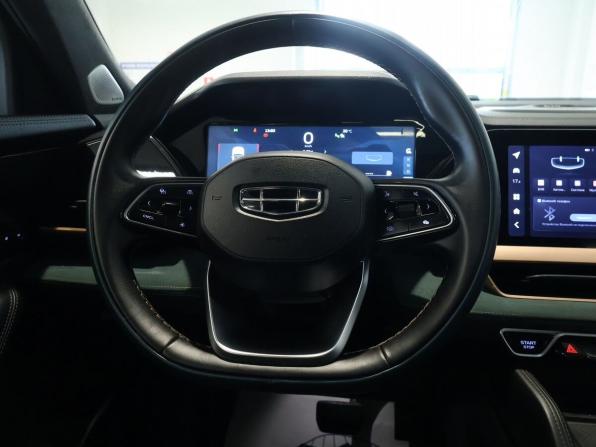 Geely Monjaro I с пробегом 2023 года, цена 2 851 000 рублей, 58298 км, внедорожник, Автокод Объявления