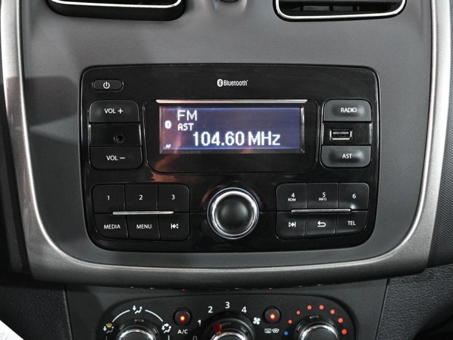 Renault Logan II Рестайлинг Ростов-на-Дону  - изображение 12