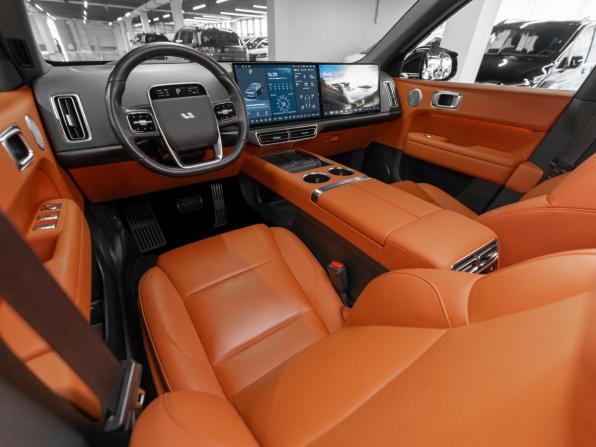 Li Auto (Lixiang) L6 с пробегом 2024 года, цена 5 200 000 рублей, 51140 км, внедорожник, Автокод Объявления