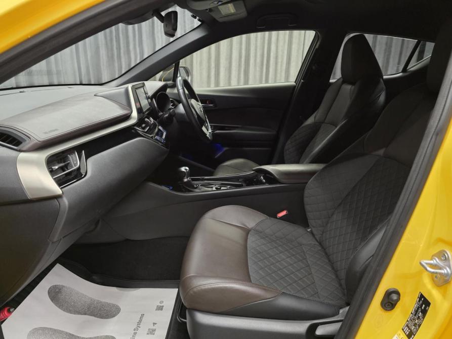 Toyota C-HR I Красноярск  - изображение 15