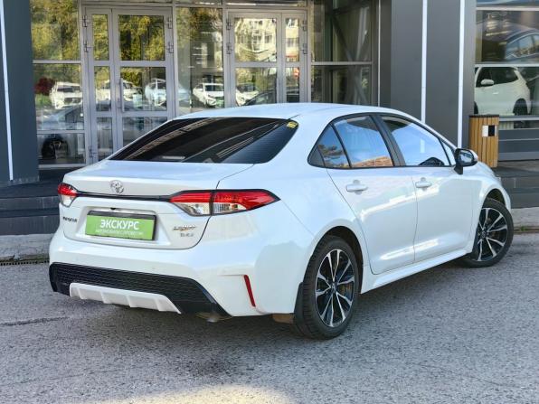 Toyota Levin XII (E210) с пробегом 2021 года, цена 2 000 000 рублей, 40000 км, седан, Автокод Объявления
