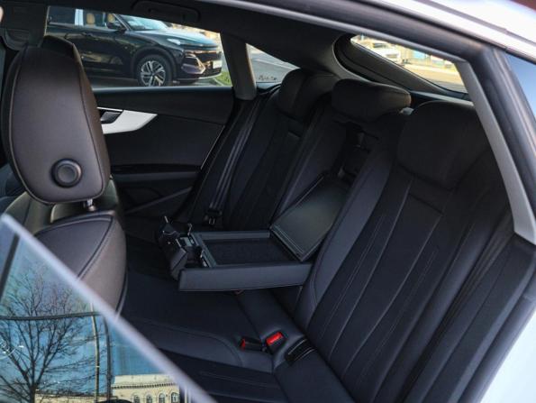 Audi A5 II (F5) Рестайлинг с пробегом 2021 года, цена 4 350 000 рублей, 72013 км, лифтбек, Автокод Объявления