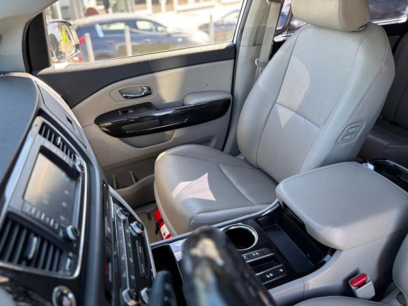 Kia Carnival III с пробегом 2019 года, цена 3 100 000 рублей, 163287 км, минивэн, Автокод Объявления