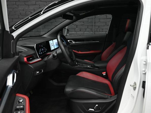 Geely Coolray I Рестайлинг с пробегом 2024 года, цена 2 450 000 рублей, 20143 км, внедорожник, Автокод Объявления