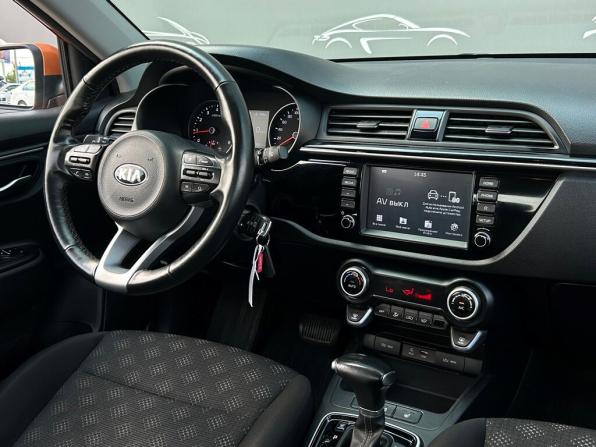 Kia Rio IV с пробегом 2019 года, цена 1 428 700 рублей, 99211 км, седан, Автокод Объявления