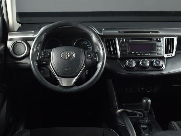 Toyota RAV4 IV (XA40) Рестайлинг с пробегом 2016 года, цена 2 249 999 рублей, 213697 км, внедорожник, Автокод Объявления