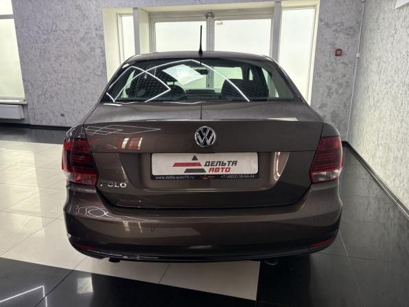 Volkswagen Polo V Рестайлинг с пробегом 2016 года, цена 1 399 000 рублей, 58254 км, седан, Автокод Объявления