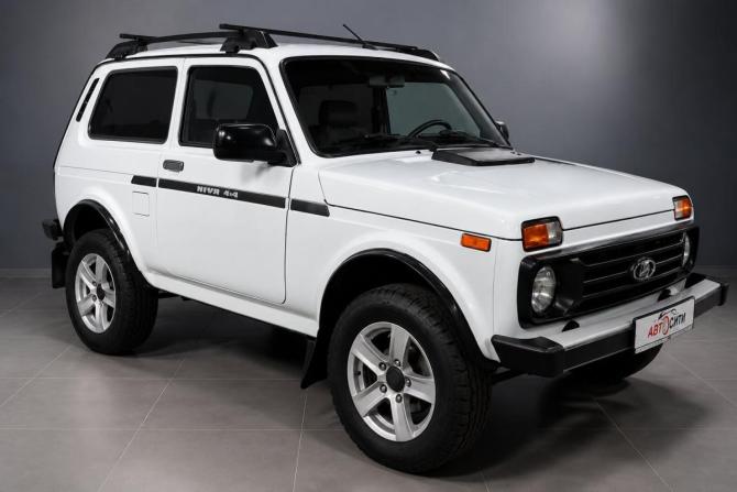 Lada (ВАЗ) Niva Legend с пробегом 2022 года, цена 880 000 рублей, 22000 км, внедорожник, Автокод Объявления