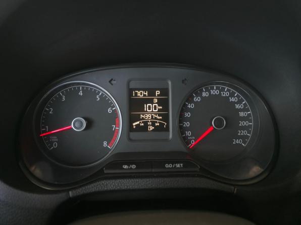 Volkswagen Polo V Рестайлинг с пробегом 2018 года, цена 1 399 000 рублей, 143922 км, седан, Автокод Объявления
