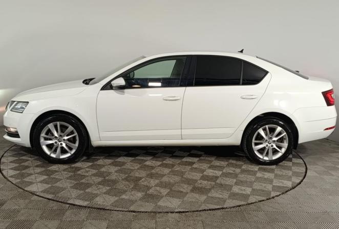 Skoda Octavia III (A7) Рестайлинг с пробегом 2019 года, цена 1 990 000 рублей, 117730 км, универсал, Автокод Объявления