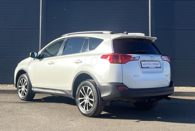 Toyota RAV4 IV (XA40) с пробегом 2014 года, цена 1 895 000 рублей, 182129 км, внедорожник, Автокод Объявления