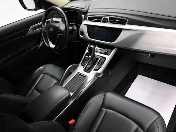 Geely Atlas I с пробегом 2021 года, цена 1 795 000 рублей, 90201 км, внедорожник, Автокод Объявления