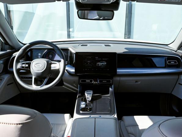GAC GS8 II с пробегом 2023 года, цена 3 295 000 рублей, 40000 км, внедорожник, Автокод Объявления