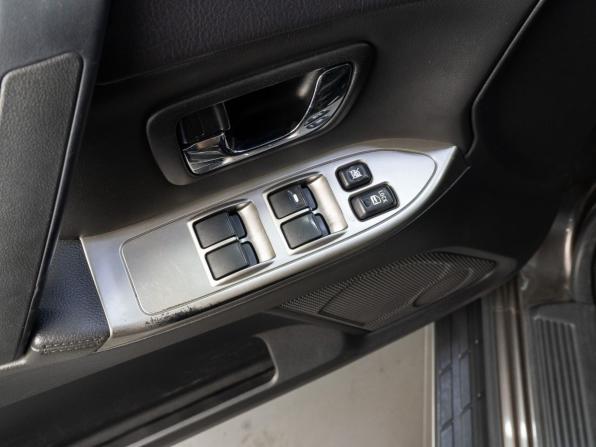 Mitsubishi Pajero IV Рестайлинг 1 с пробегом 2014 года, цена 2 270 000 рублей, 245875 км, внедорожник, Автокод Объявления