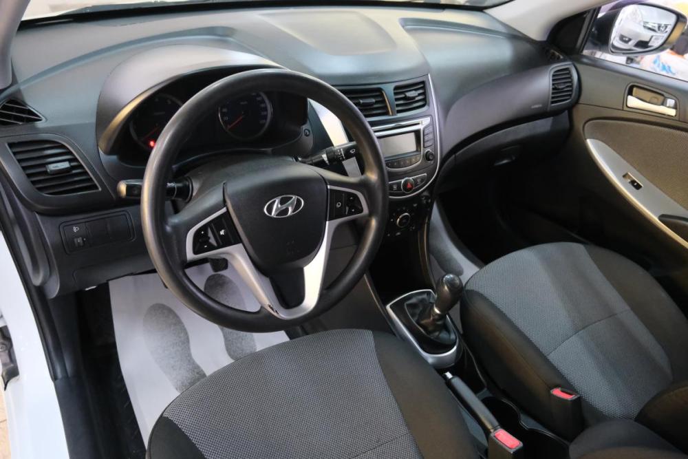 Hyundai Solaris I Омск  - изображение 10