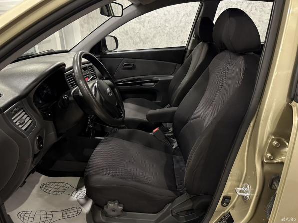 Kia Rio II Рестайлинг с пробегом 2010 года, цена 665 000 рублей, 127000 км, хэтчбек, Автокод Объявления