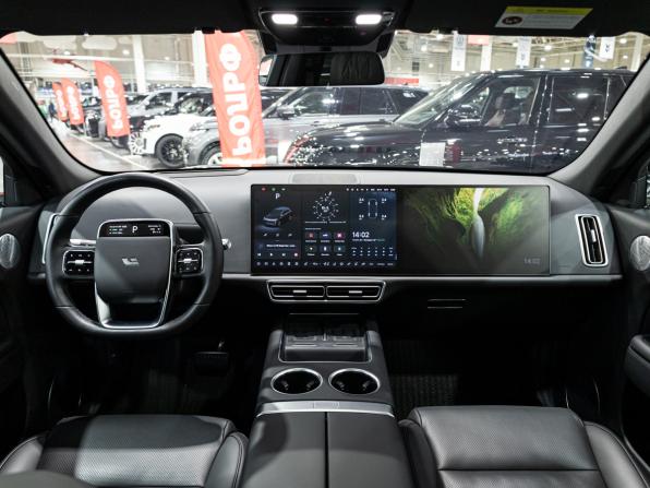 Li Auto (Lixiang) L7 I Рестайлинг с пробегом 2024 года, цена 6 199 000 рублей, 81160 км, внедорожник, Автокод Объявления
